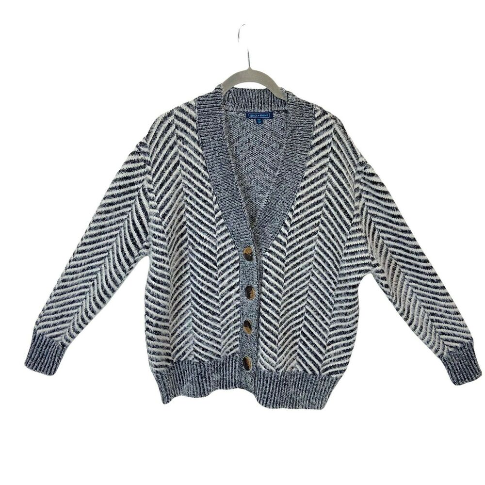 Grandpa Cardigan Dad Sweater Vintage Select Trend Womens White Black size Medium